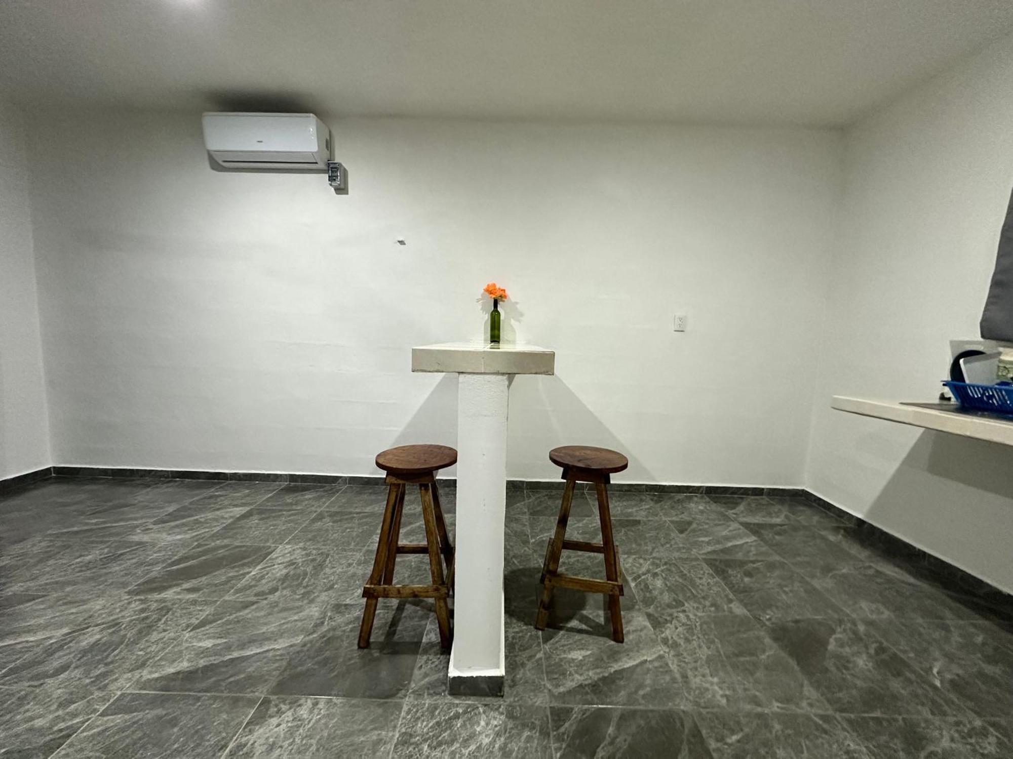 Departamento 48 Street Apartment Валядолид Екстериор снимка